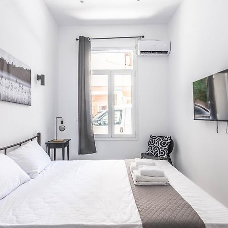 Appartamento Aris Urban Pagrati Atene Esterno foto